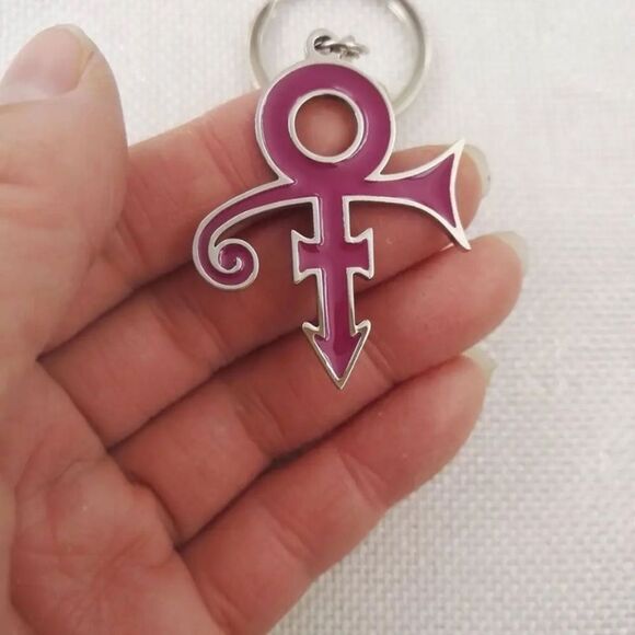 Prince Symbol Love Purple Enamel Keychain Music Artist Collectible Memorabilia - Picture 3 of 3